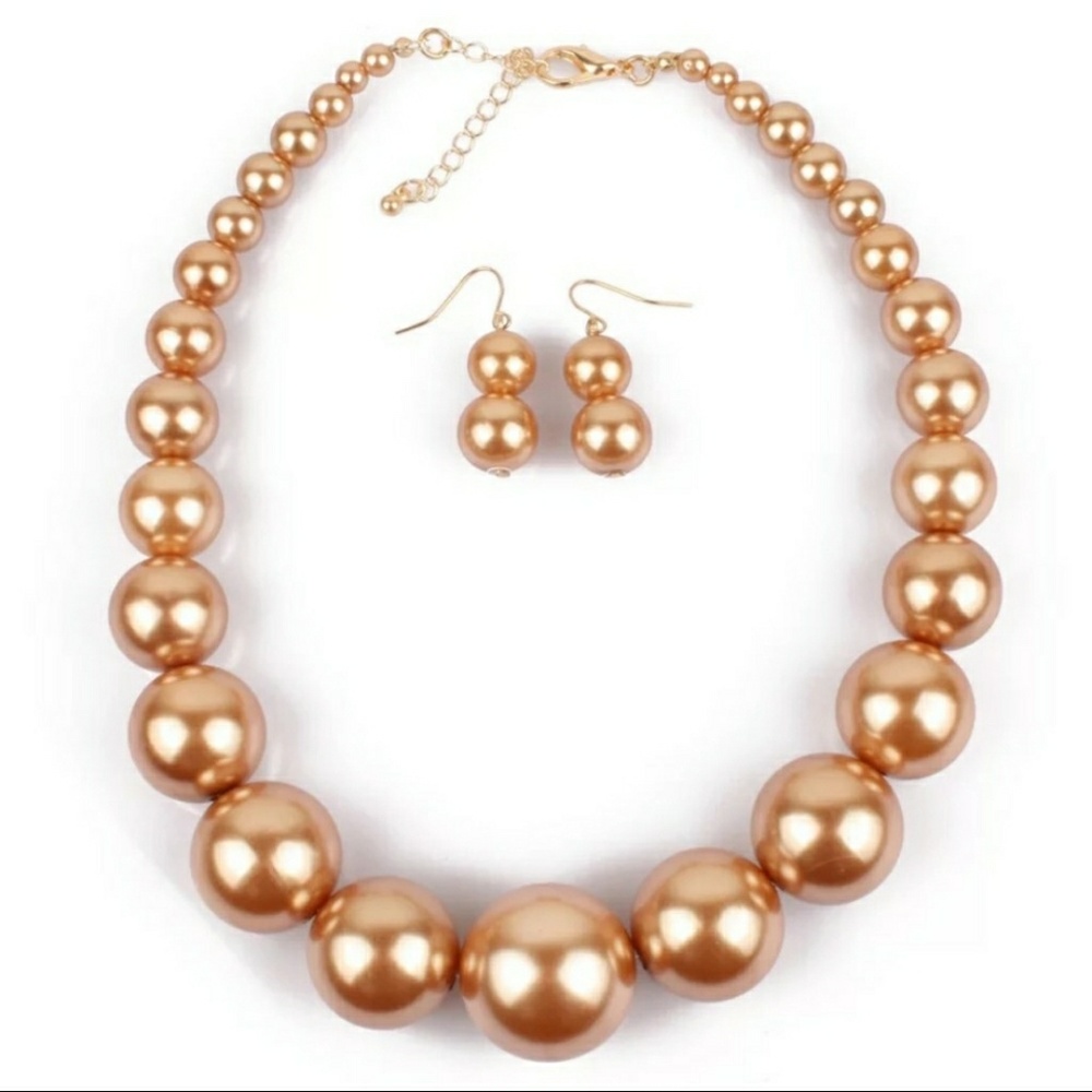 Necklace Set - Picture 2 of 4